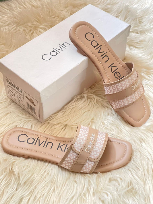 Calvin Klien Kris Flats