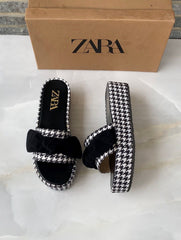 Zara Wedges