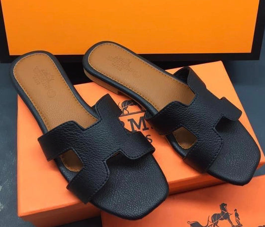 Hermes Basic Color Sandal