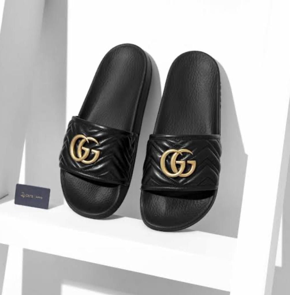 Gucci Leather Slide