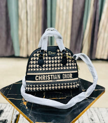 Christian Dior Alma