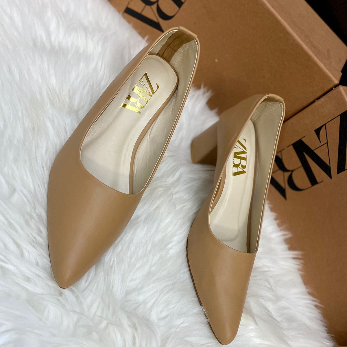 Zara Basic Short Heel