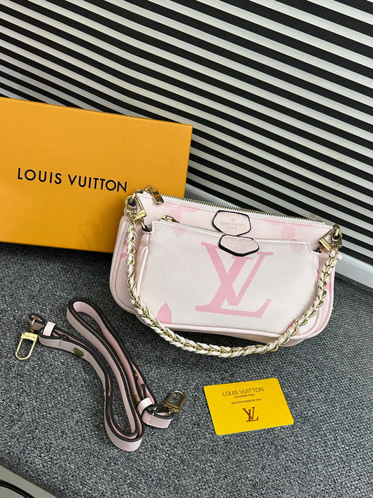 Louis uitton 
multi pouchette