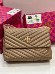 TORY BURCH-KIRA CHEVRON CONVERTIBLE BAG