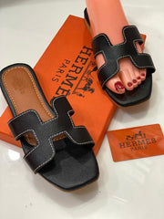 Hermes Basic Color Sandal