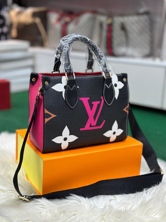 Louis Vuitton SMA Handbag