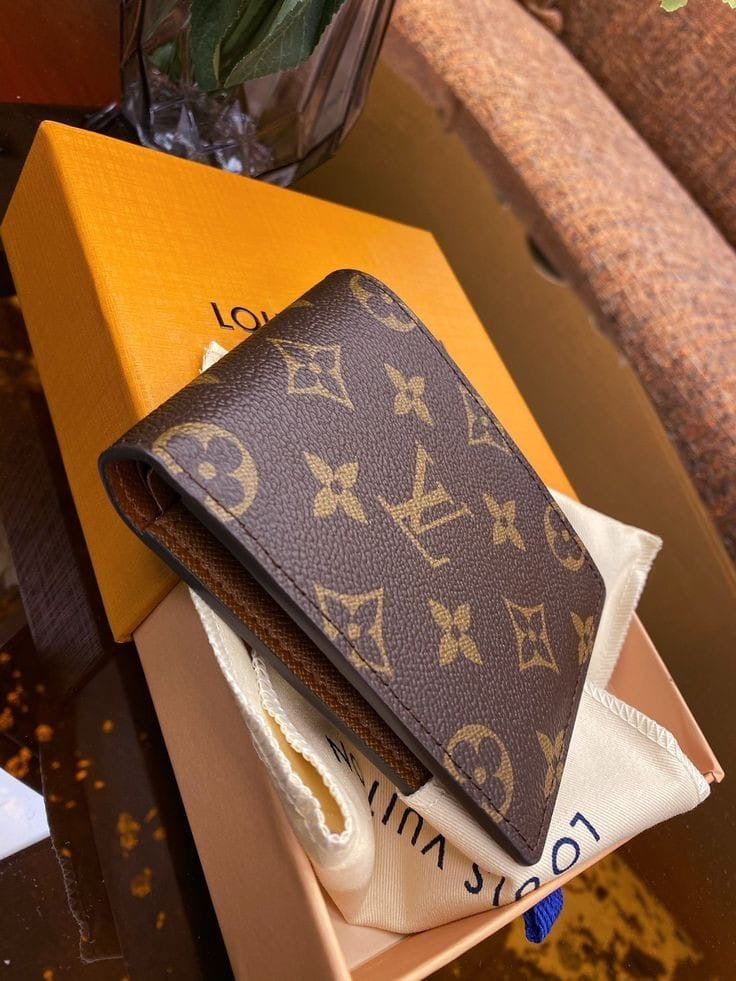 Louis Vuitton Letter Leather Wallet