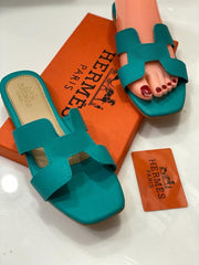 Hermes Basic Color Sandal