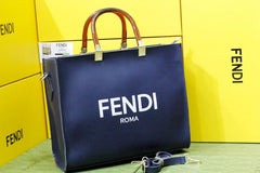 F e n d i bag