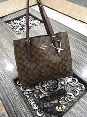 Coach Signature Canvas Tote Bag