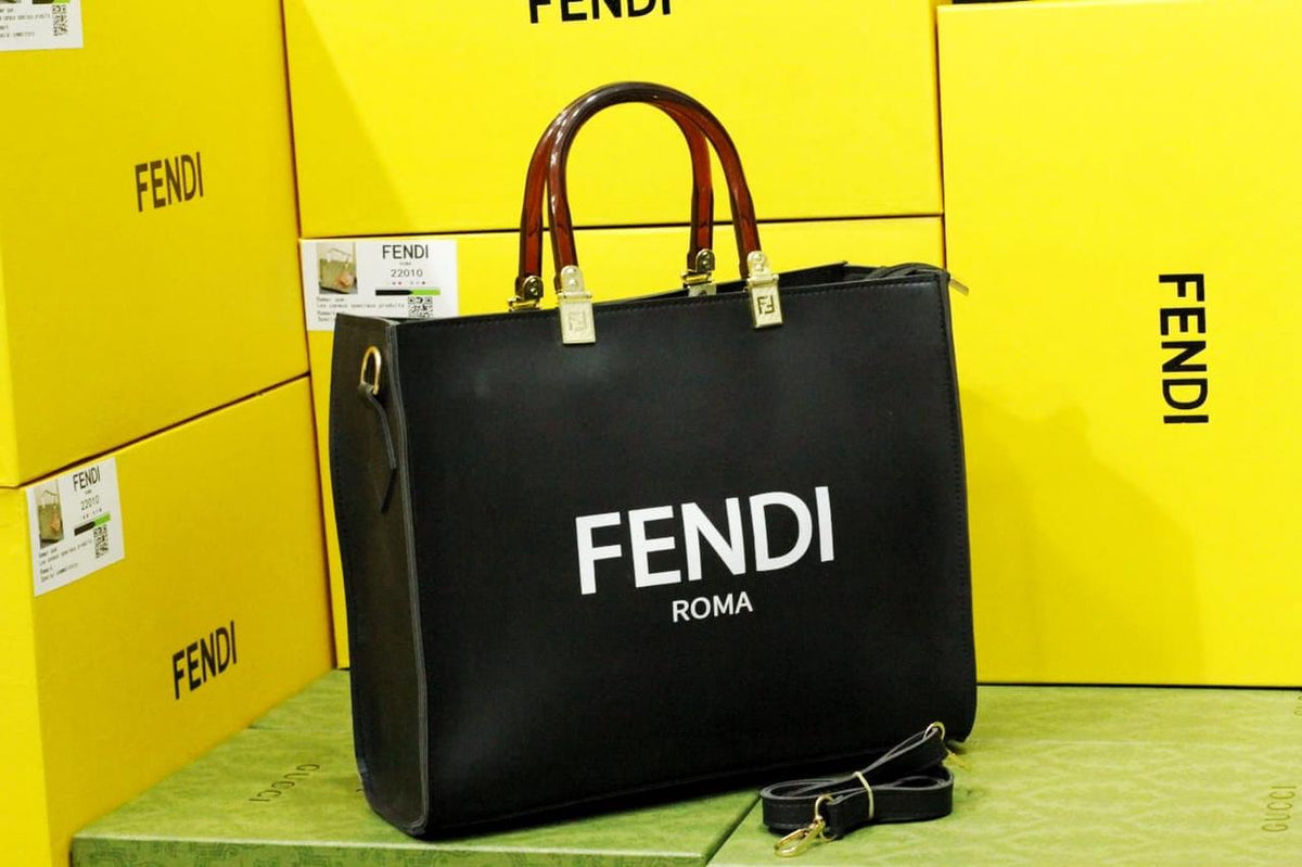 F e n d i bag