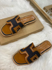 Hermes Oran Flat