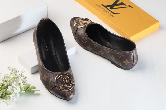 Louis Vuitton Flat Pumps