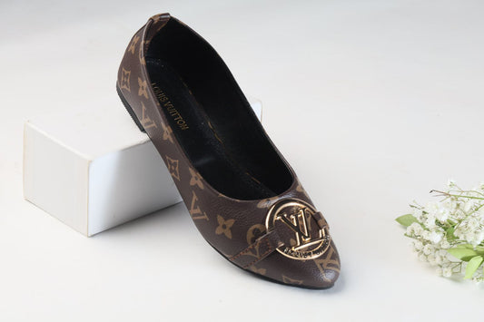 Louis Vuitton Flat Pumps