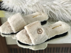 MK Fur Slipper