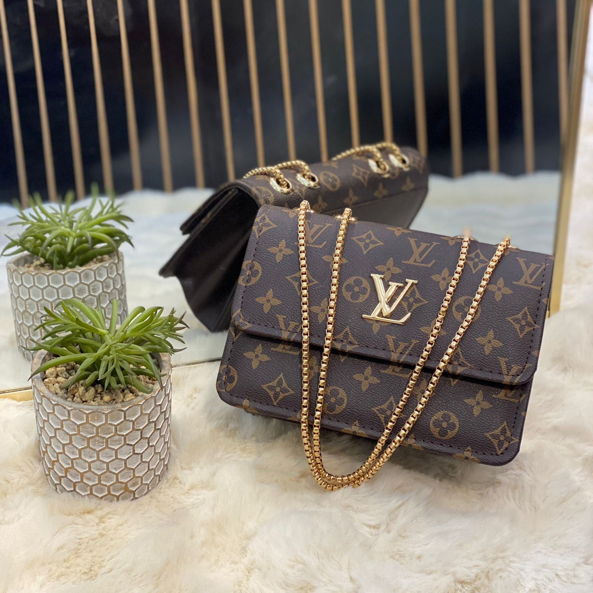 LV Stylish Cross Body Bags