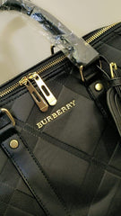 GUCCI & BURBERRY Bags