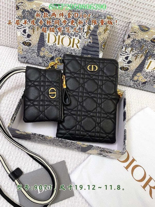 Dior Mobile Wallet