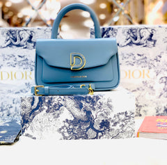 Dior Elegant  Cross Body Bags