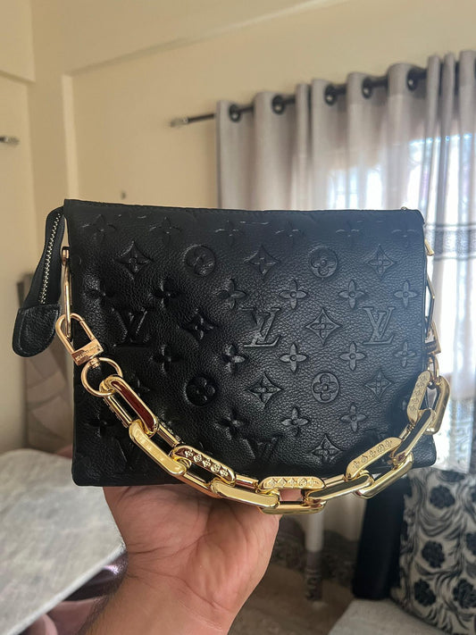 Louis Vuitton Crossbody - Stylish Versatility