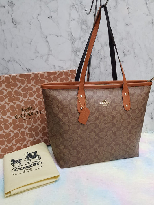 Coach Signature Canvas Tote