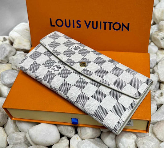 Louis Vuitton Ladies Wallet