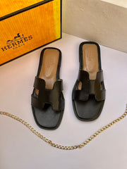 Hermes Basic Oran Flat